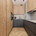 Exclusive With Balcony & Parking By Renters Prestige Apartment